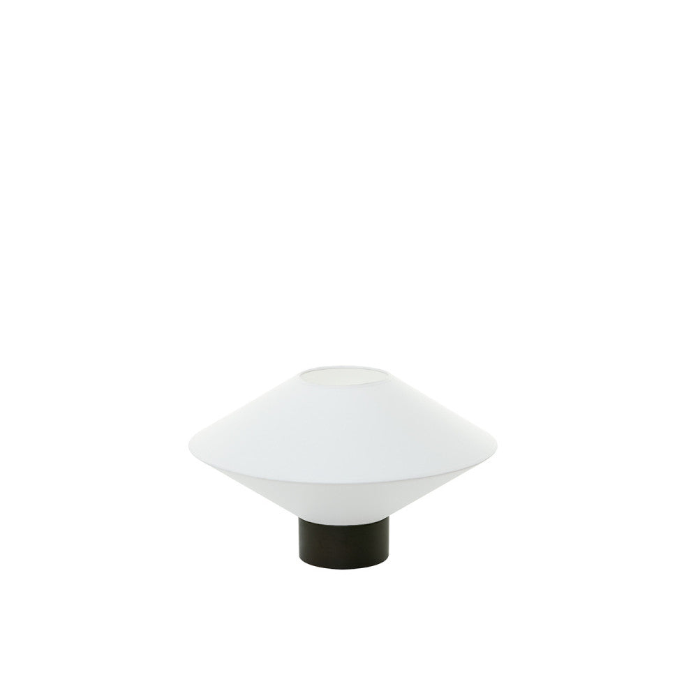 Douceur Lumineuse et Lignes Pures | LIGNART - Style minimaliste moderne