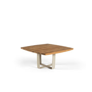 Table de jardin en teck recyclé - Style moderne