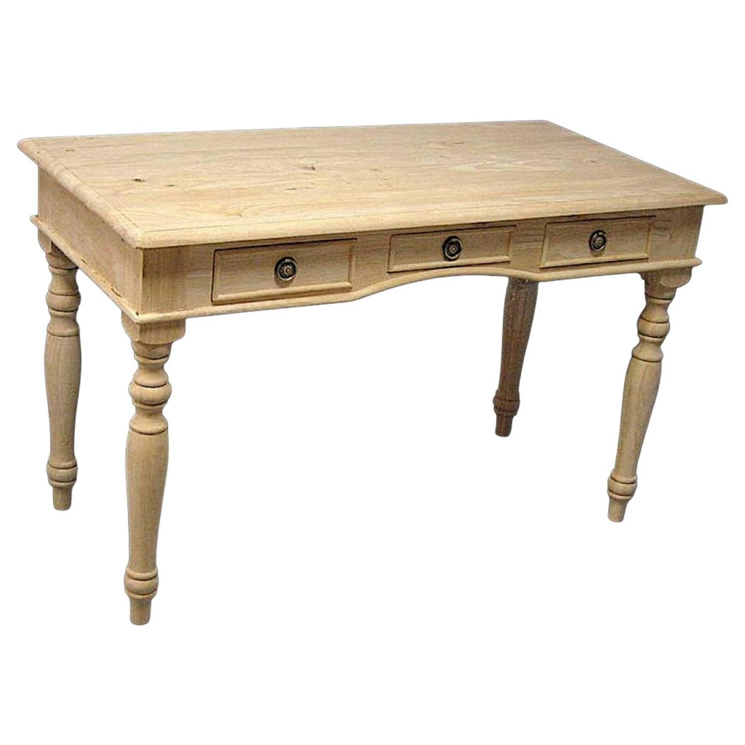 Bureau 3 tiroirs hévéa 130x62x75cm TRADITION