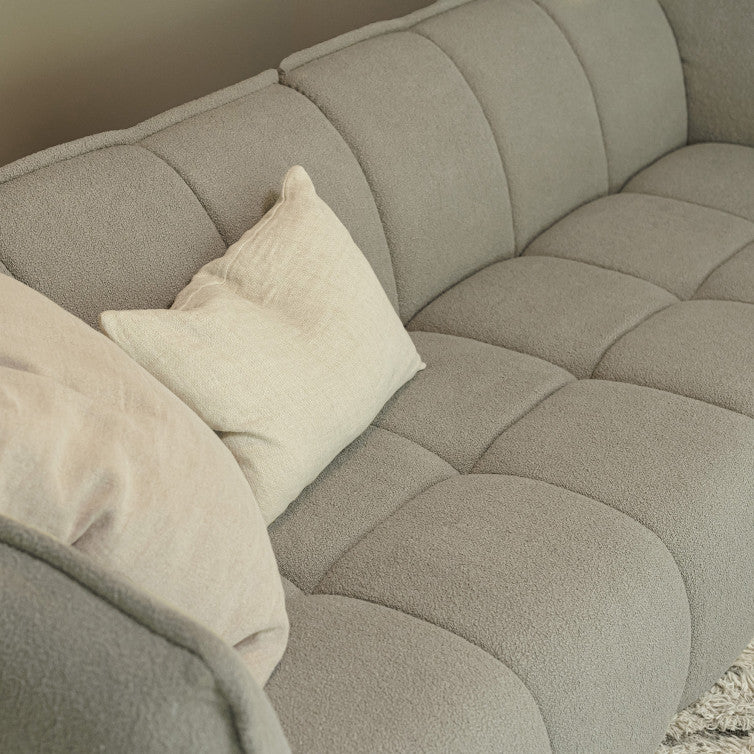 Canapé en tissu bouclette Clyde – Light grey n°42WIL – Canapé 3 places
