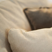 Canapé en velours côtelé Lill avec pieds bois – Natur n°6MO – Canapé 3 places