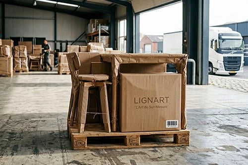 Une logistique maîtrisée au service d'un mobilier durable.