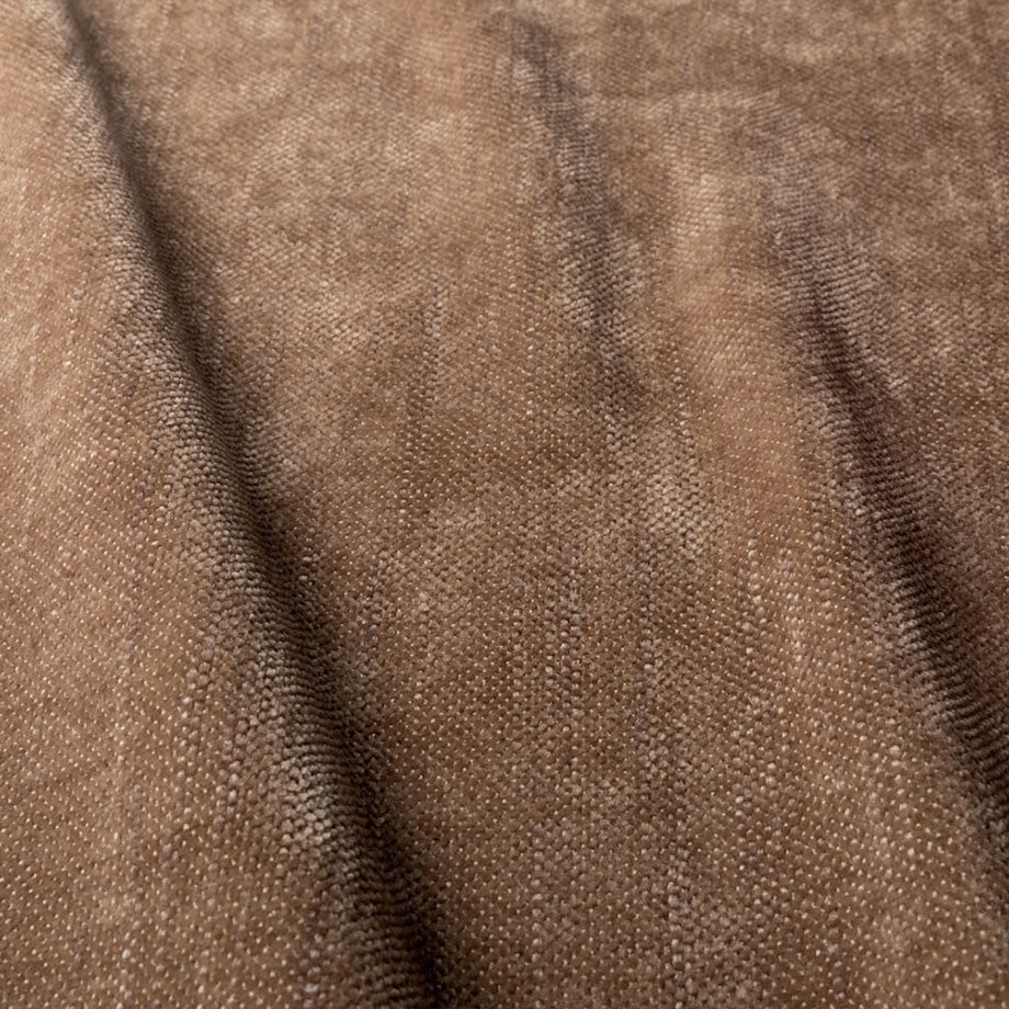 Fauteuil large en velours chenille Nova avec pieds bois – Teddy Brown n°3WI – Taille standard
