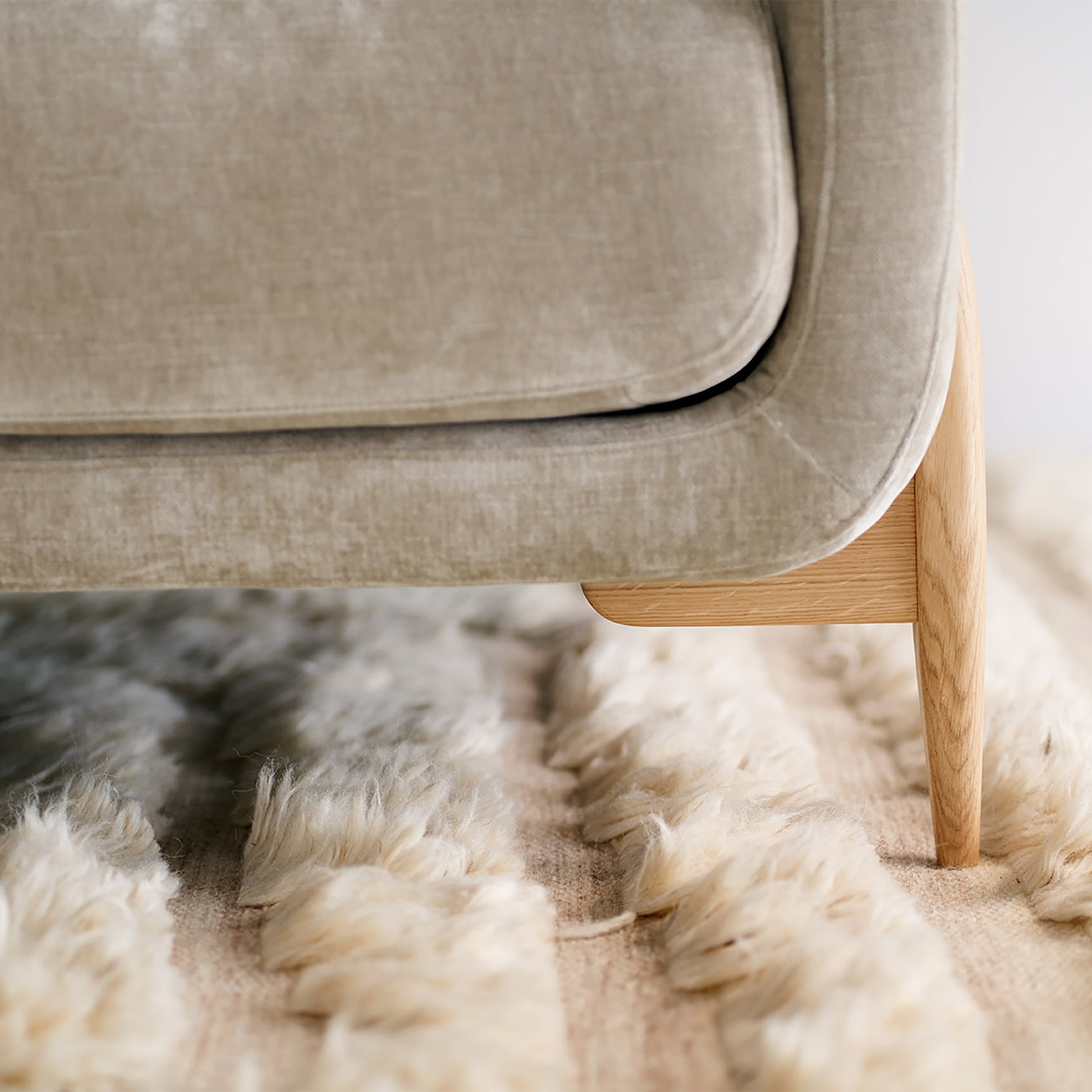 Harmonie : Fauteuil Jenny en Velours | LIGNART