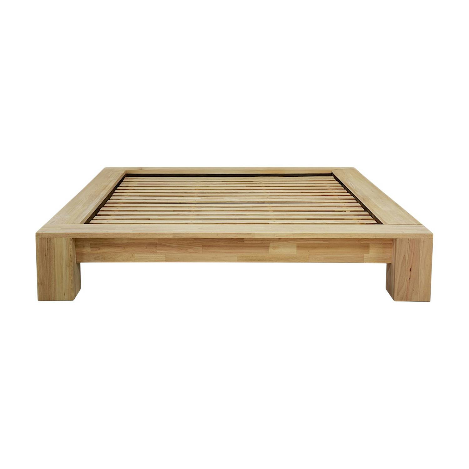 Lit en bois massif - Style moderne