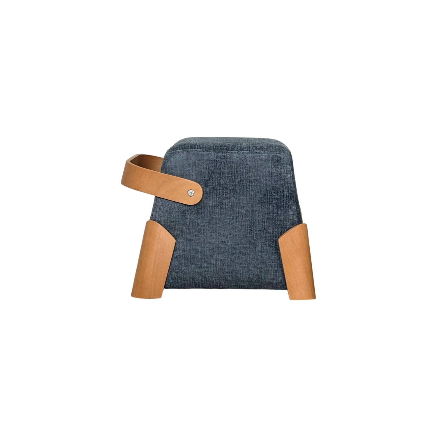 Pouf design blanc avec poignée en bois IENA
