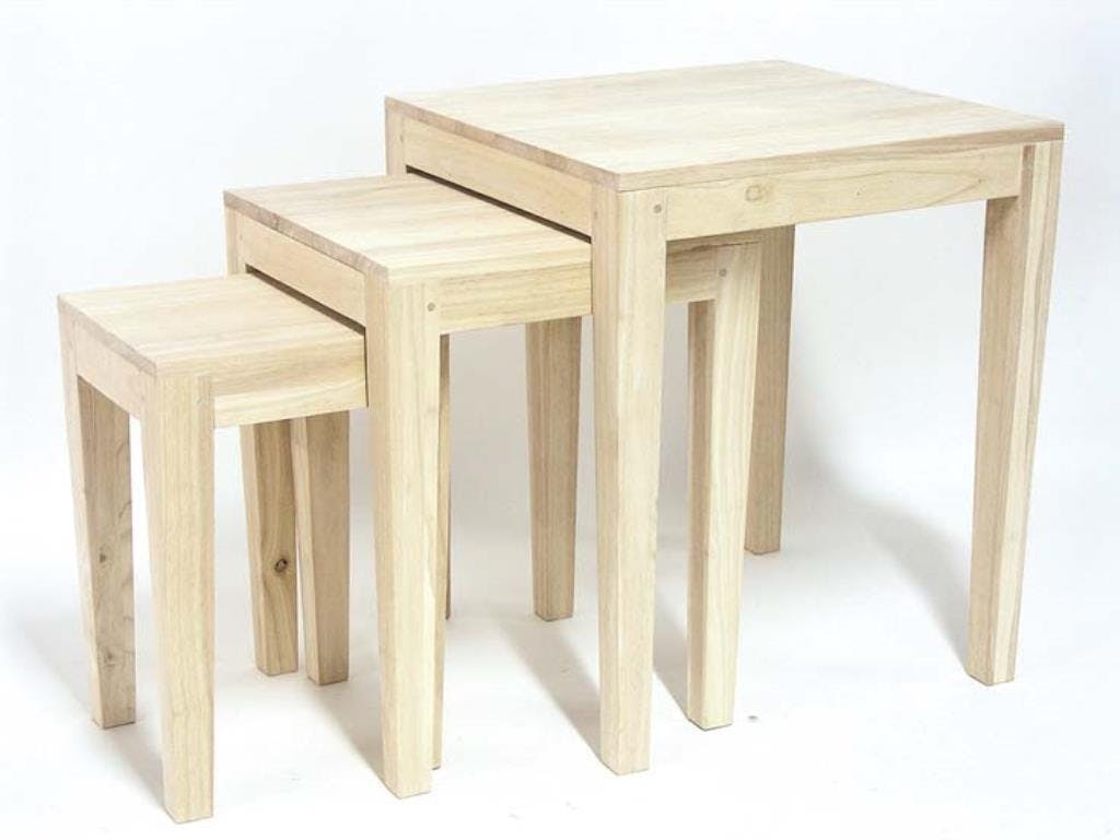 Tables gigognes hévéa MAORI lot de 3