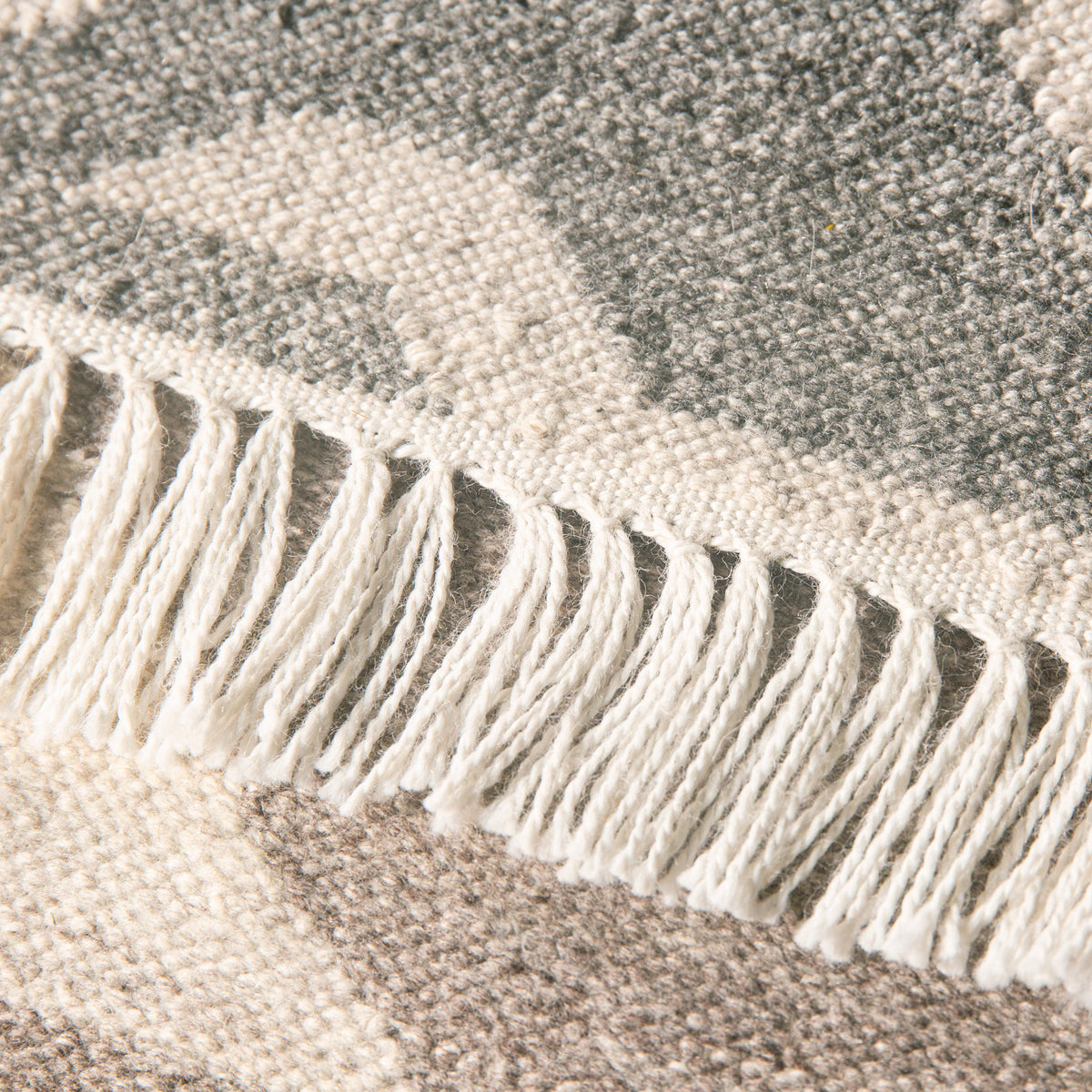370 2874 Tapis Azteque.Html – Beige Aztèque – 160x230 cm