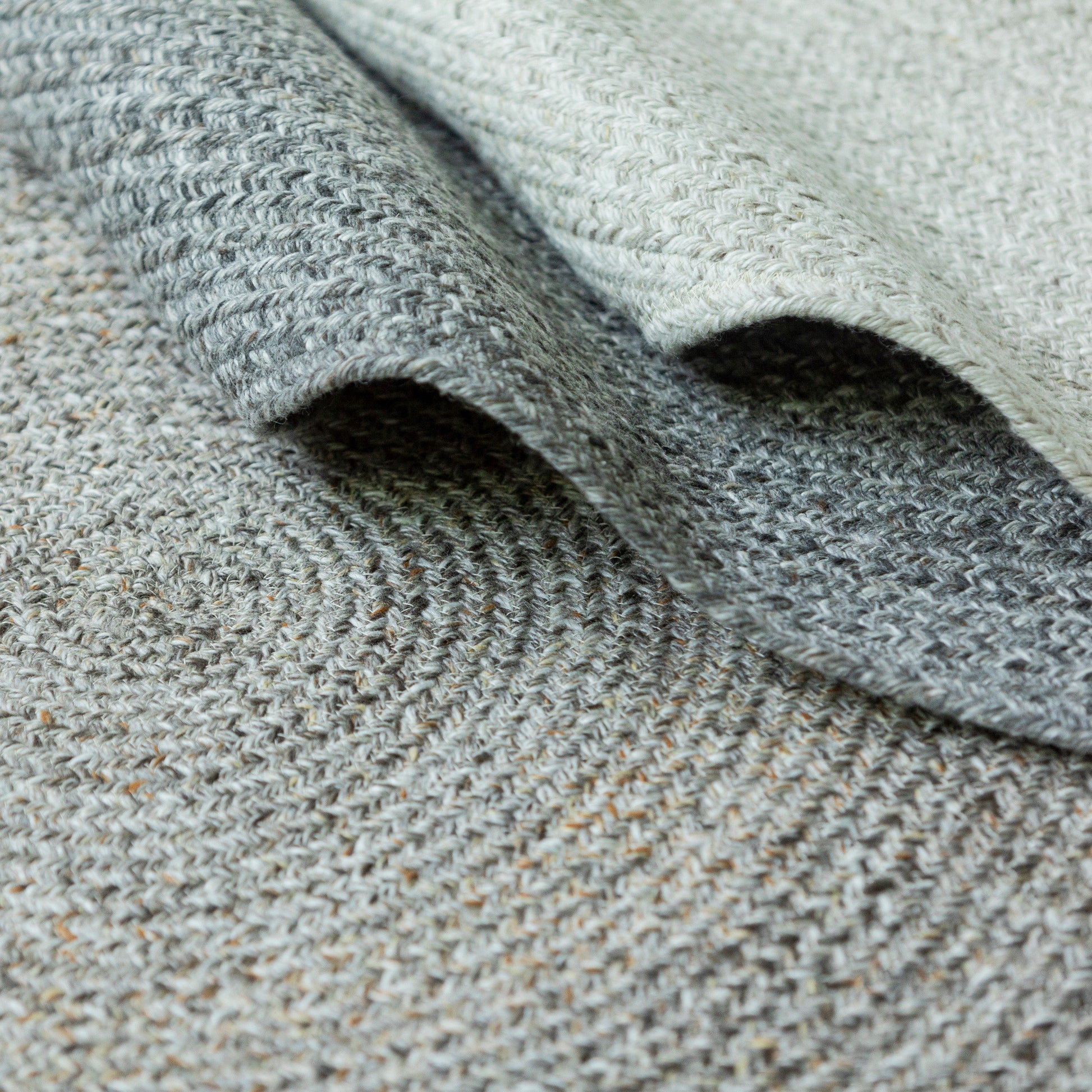 330 2552 Tapis Exterieur Rectangulaire Benares Idaho Editions.Html – Gris Benares – 160x230 cm