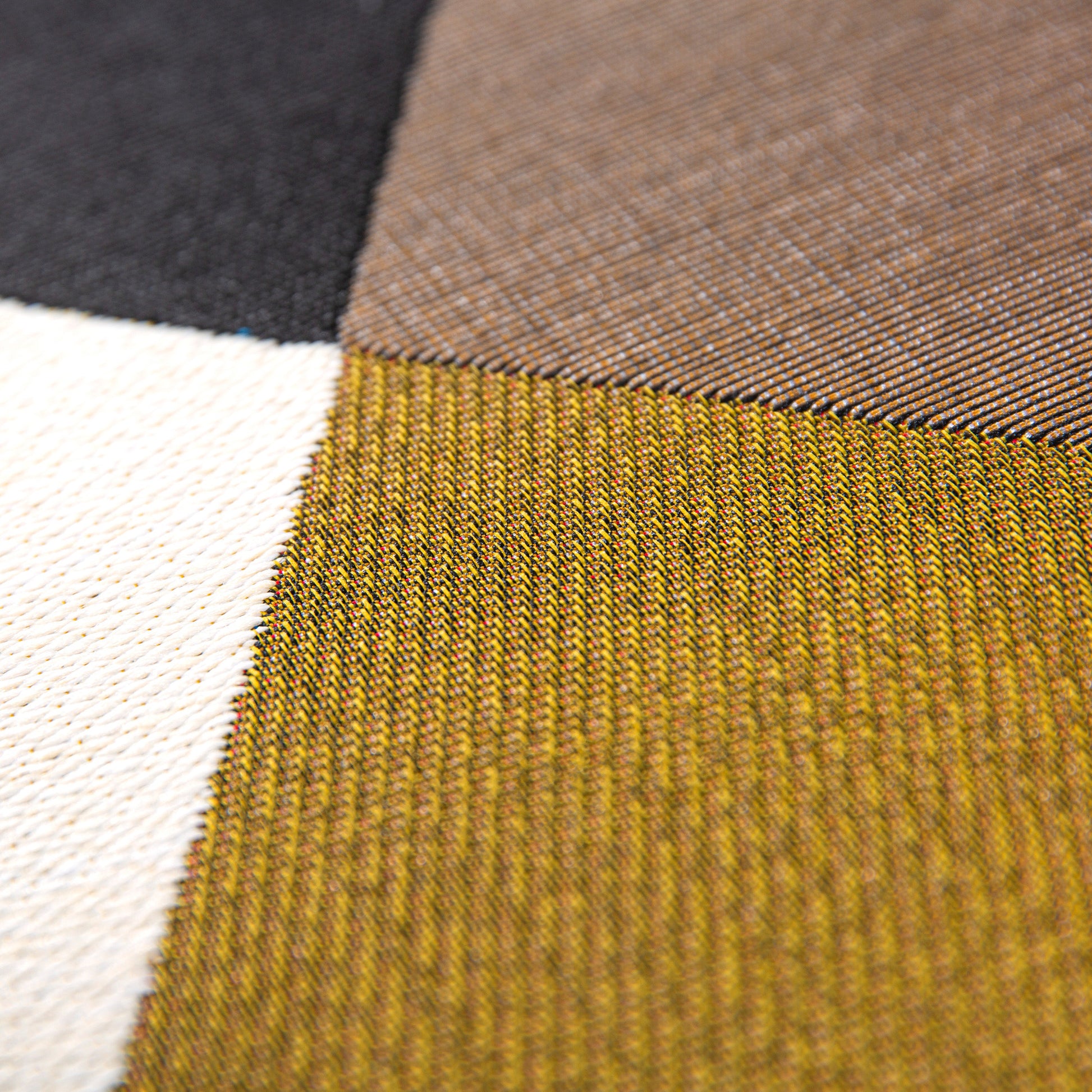 350 2708 Tapis Groove.Html – Brown Groove – 160x230 cm