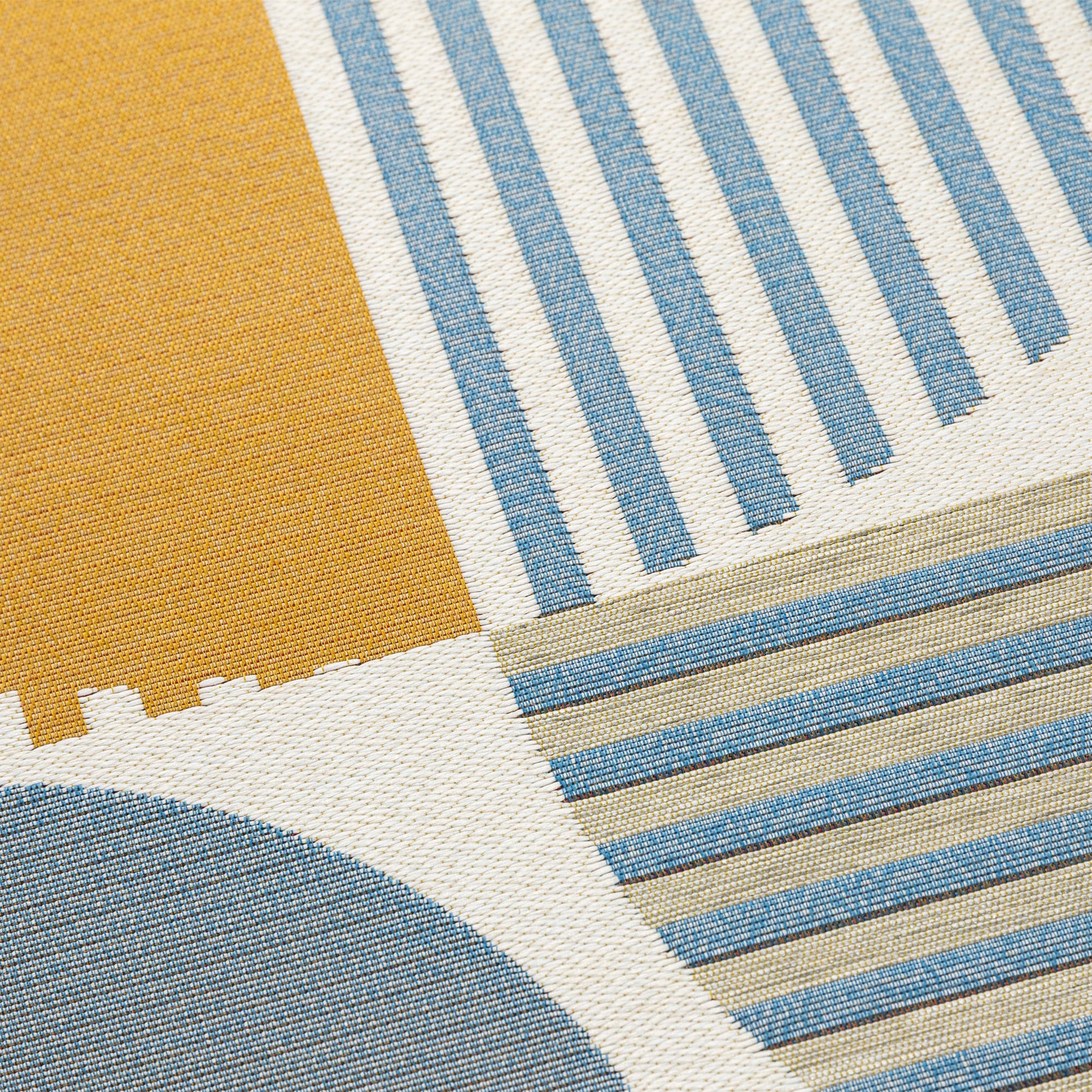 416 3089 Tapis Motifs Oskar.Html – Default – 246 x 340 cm
