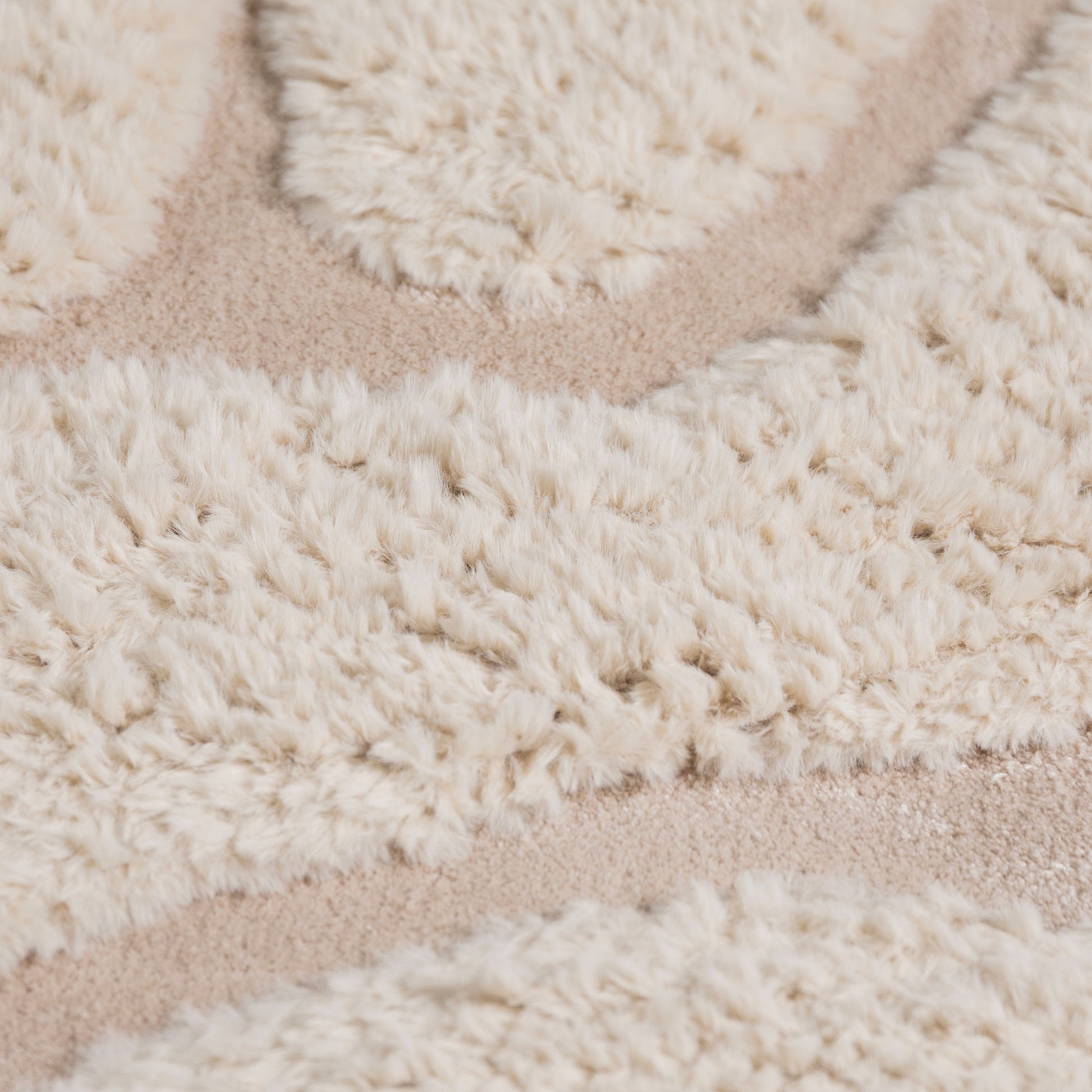 362 2816 Tapis Taza.Html – White Taza – 160x230 cm