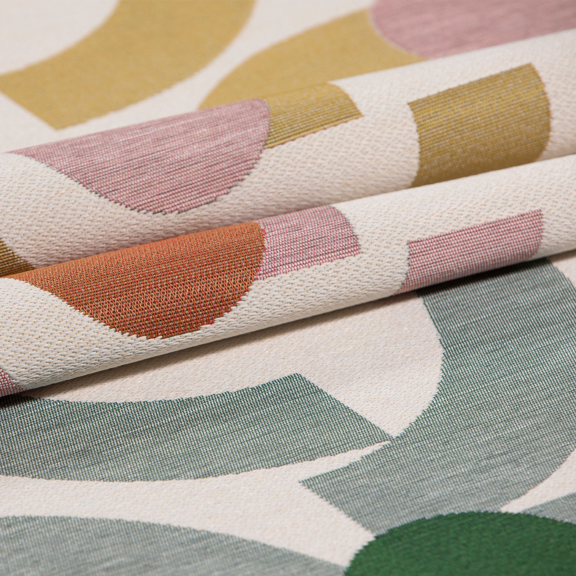 338 2598 Tapis Tolede.Html – Rose Tolède – 246x340 cm